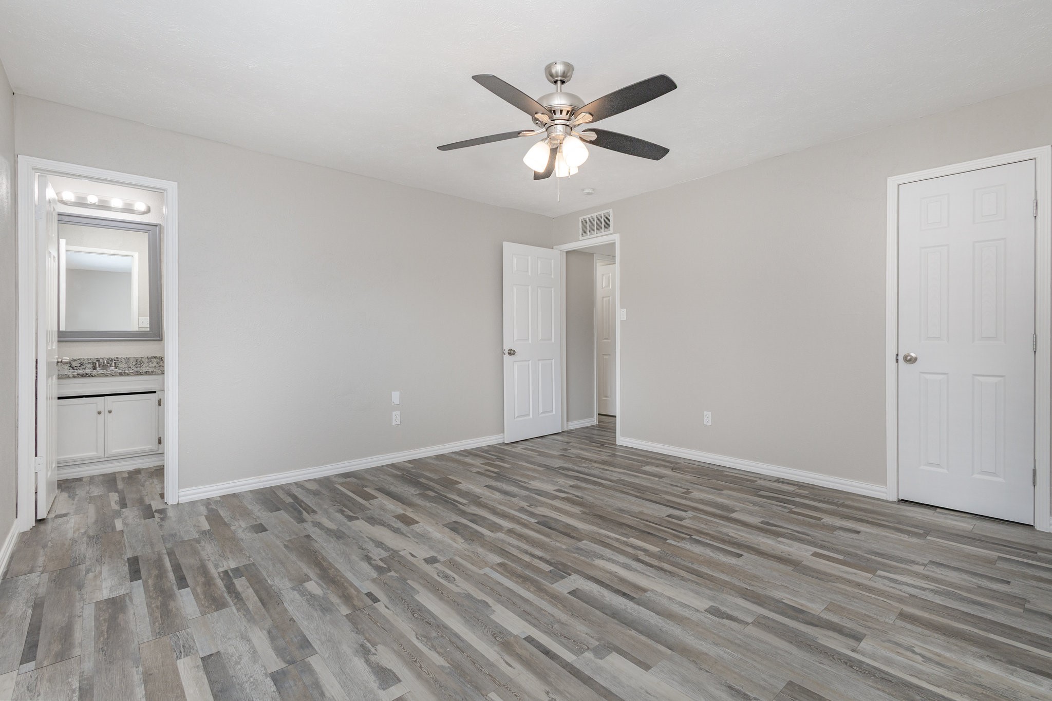 5513 Rearn Drive The Colony TX 75056