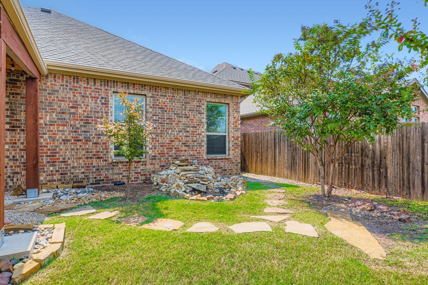 3128 Sunny Hill Way Royse City TX 75189