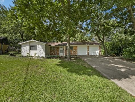 202 E Rentz Street Weatherford TX 76086