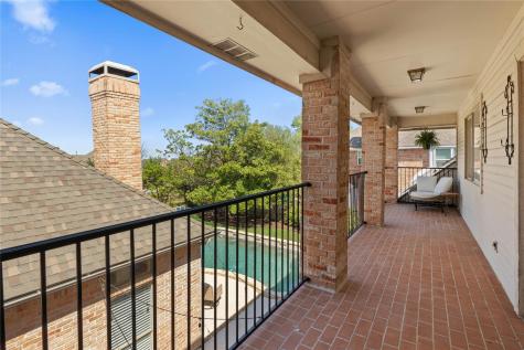 819 Hills Creek Drive Mckinney TX 75072