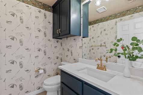 819 Hills Creek Drive Mckinney TX 75072