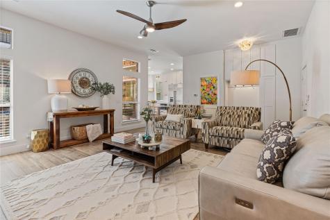 819 Hills Creek Drive Mckinney TX 75072