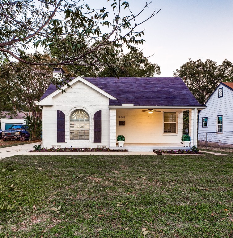 908 S Brighton Avenue Dallas TX 75208