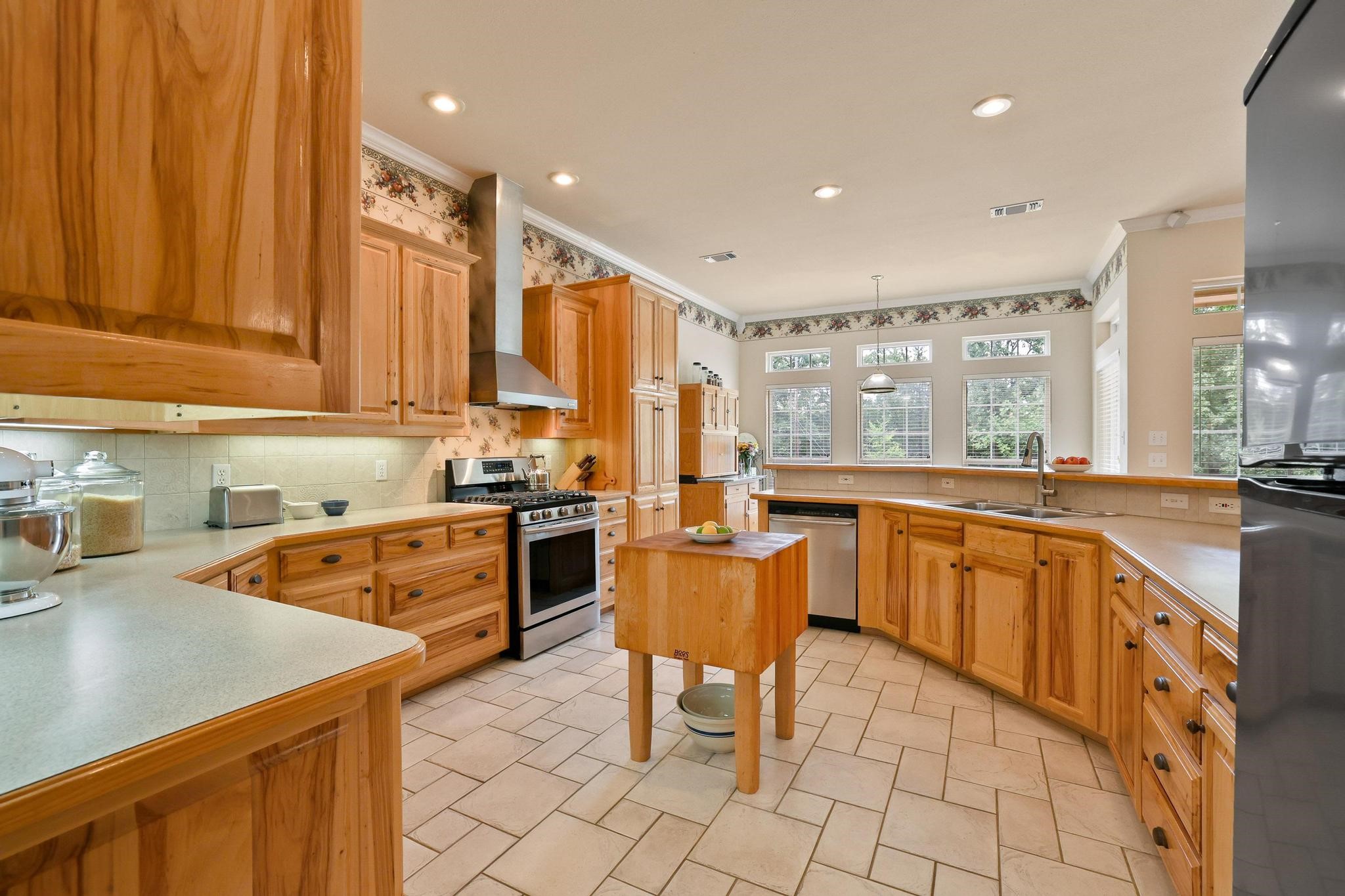 1230 Ivey Drive Denison TX 75020