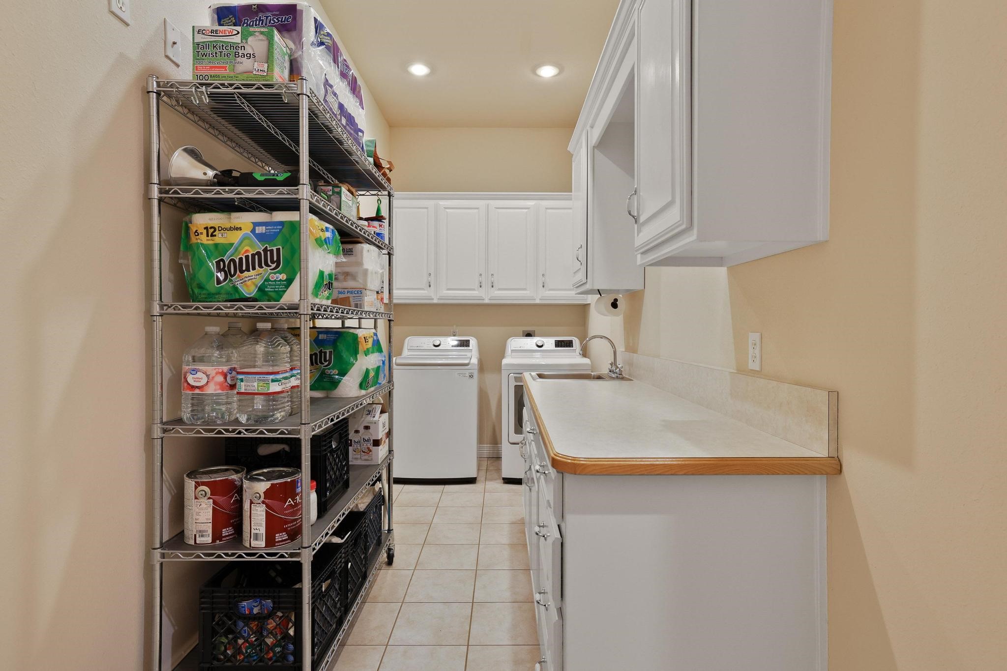 1230 Ivey Drive Denison TX 75020