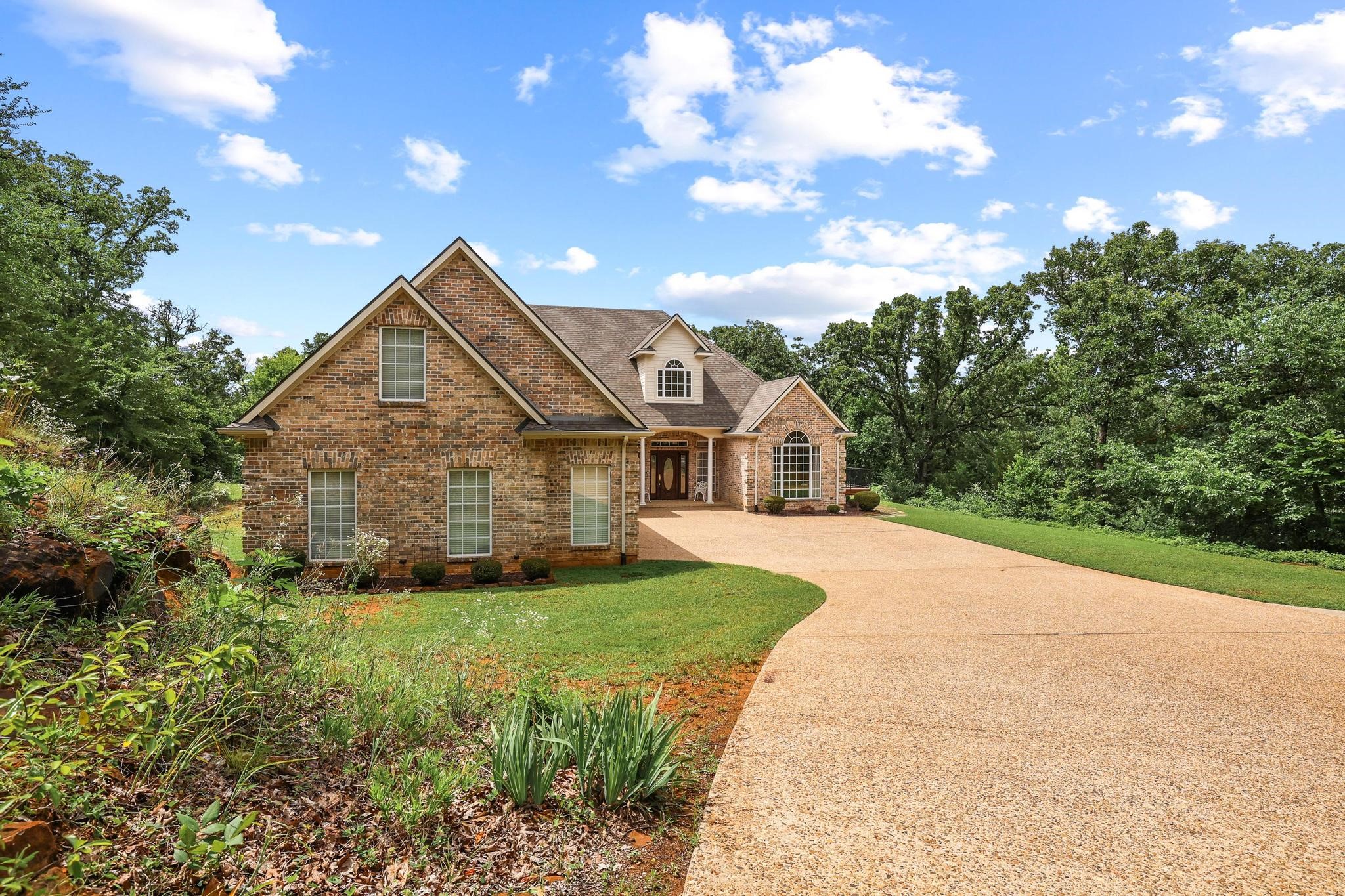 1230 Ivey Drive Denison TX 75020