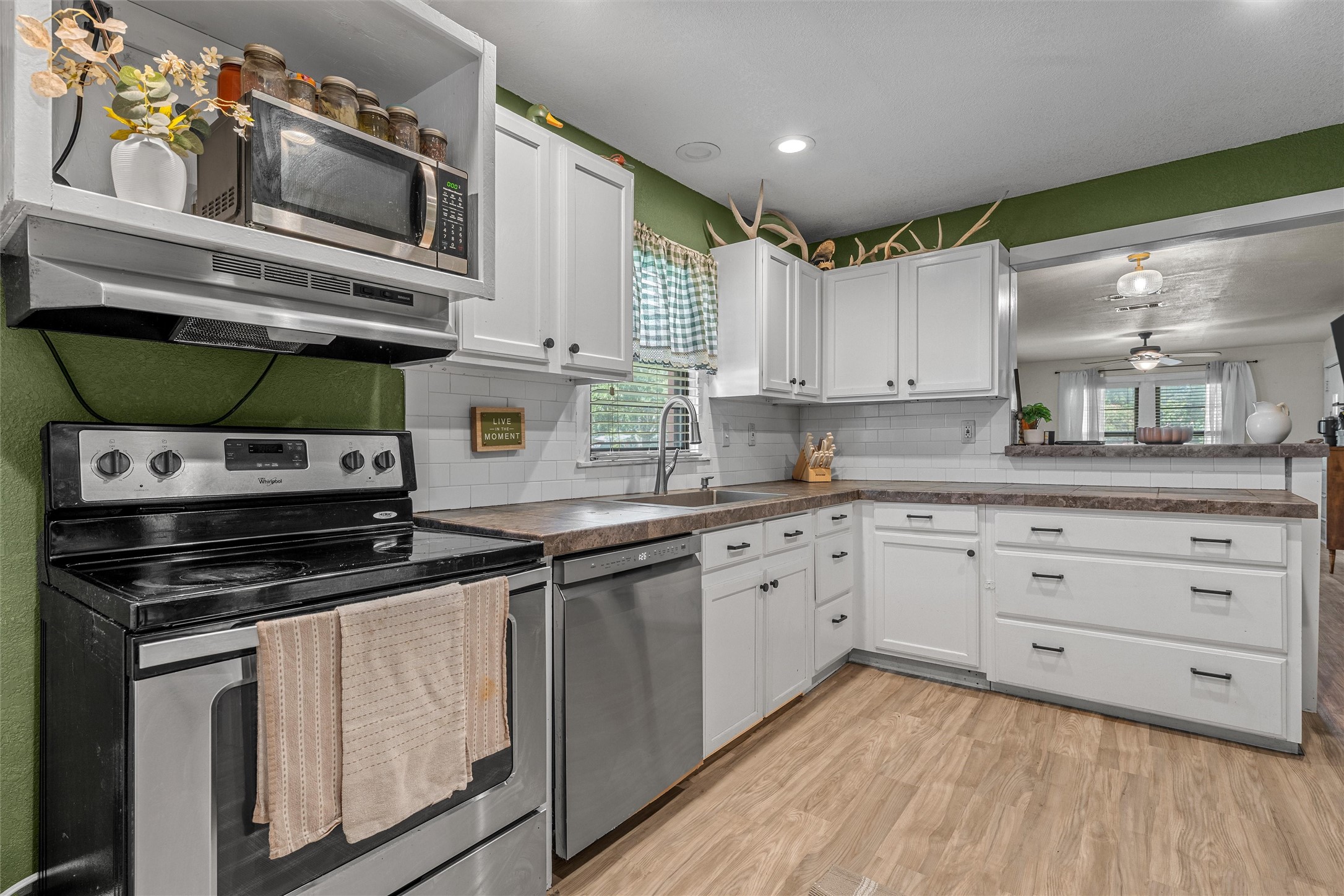704 S Marable Street West TX 76691