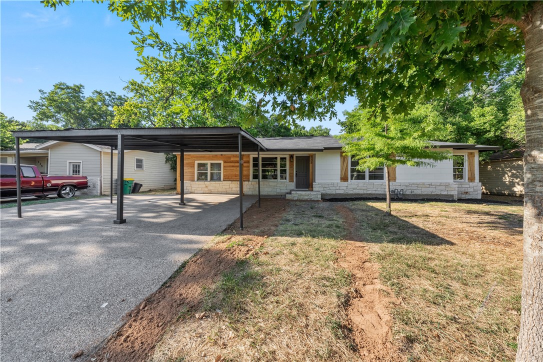 133 Meadowbrook Street Robinson TX 76706