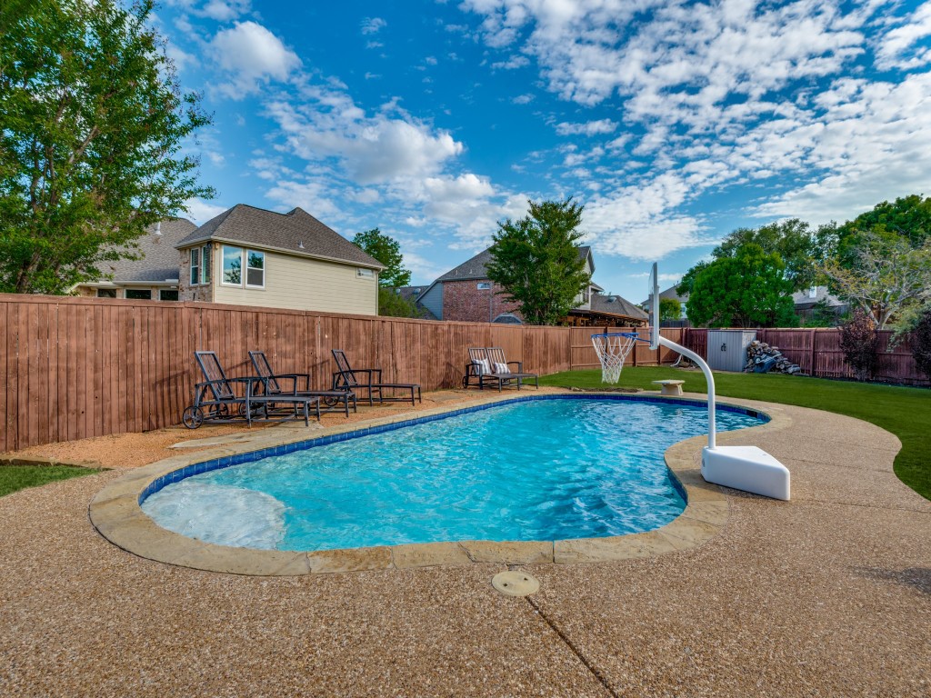 609 Elderberry Court Mckinney TX 75072
