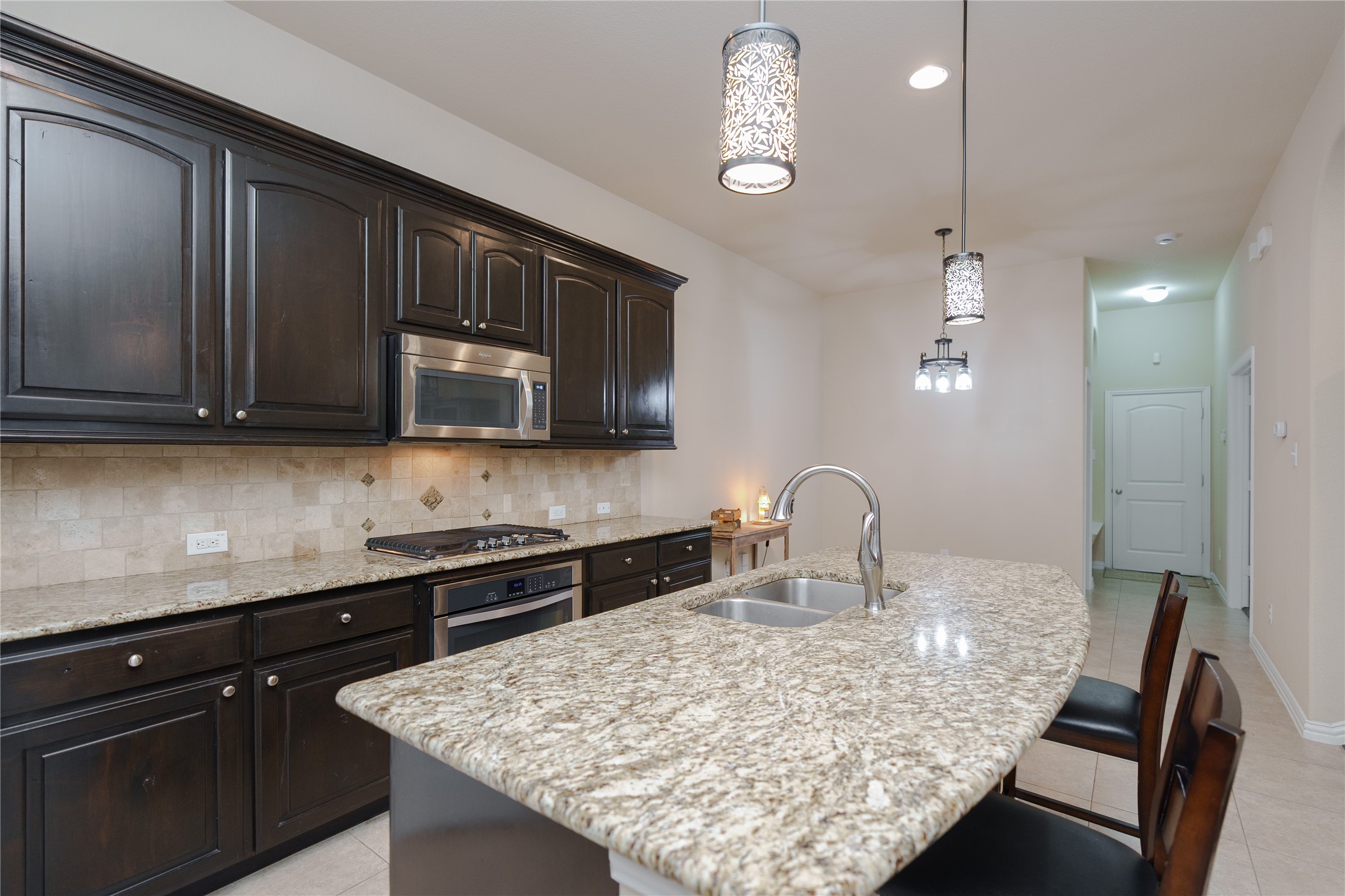 6928 Sarria Grand Prairie TX 75054