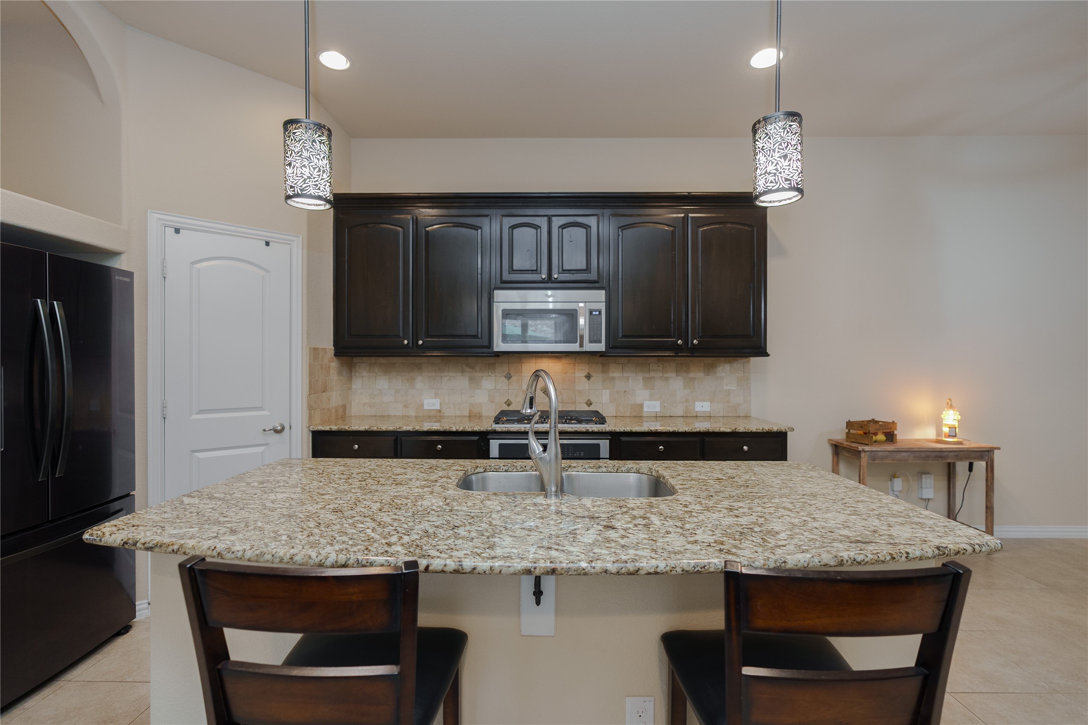 6928 Sarria Grand Prairie TX 75054