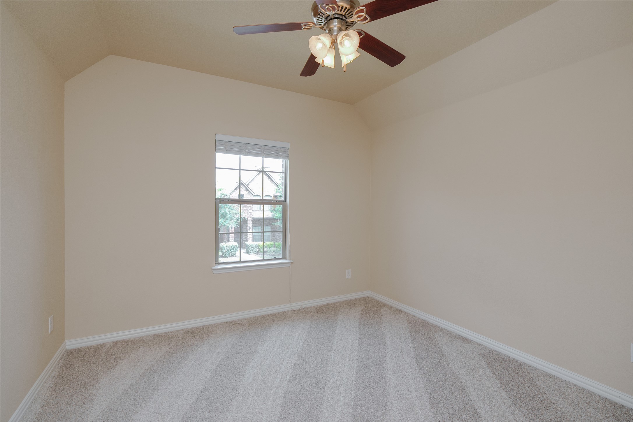 6928 Sarria Grand Prairie TX 75054