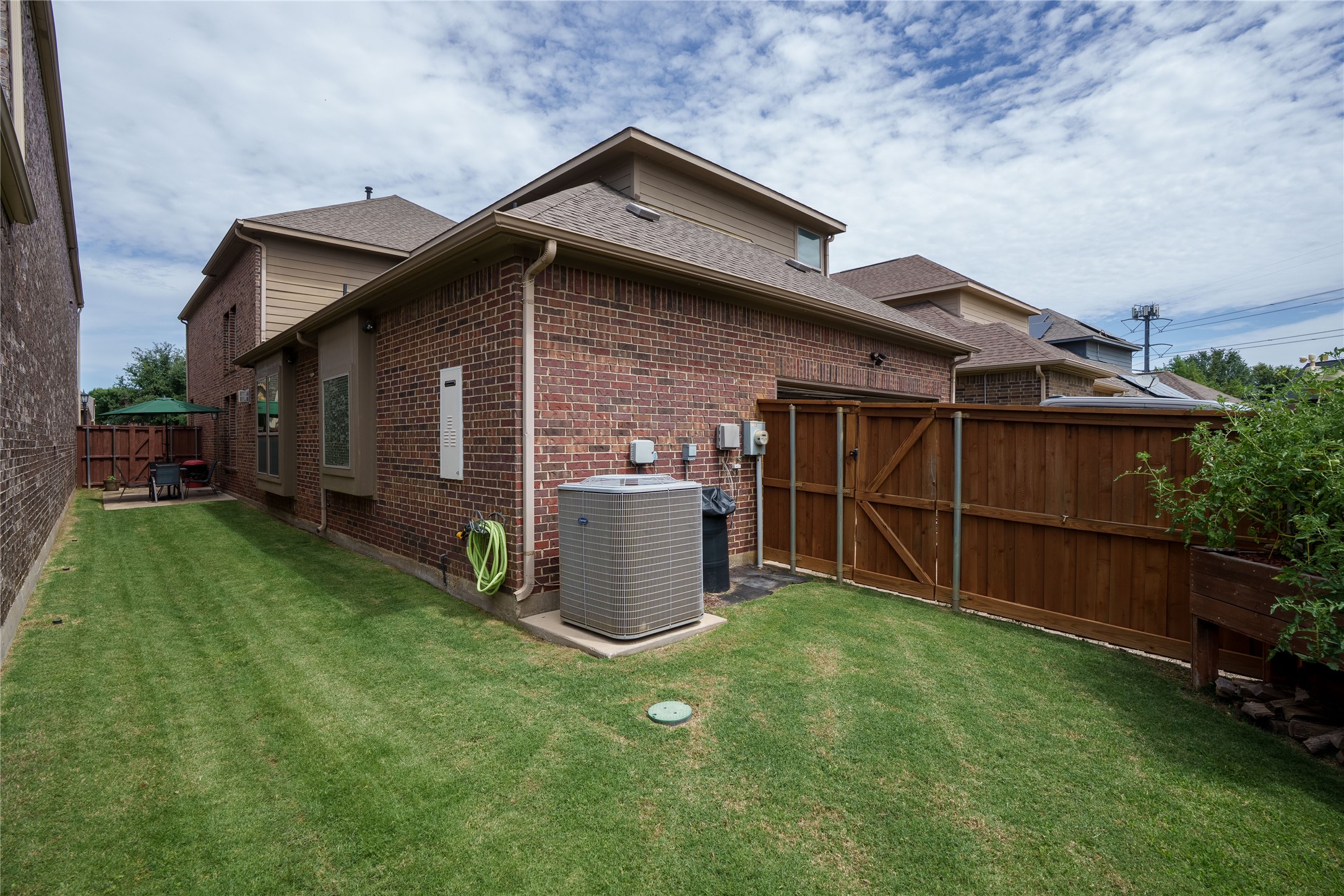 6928 Sarria Grand Prairie TX 75054