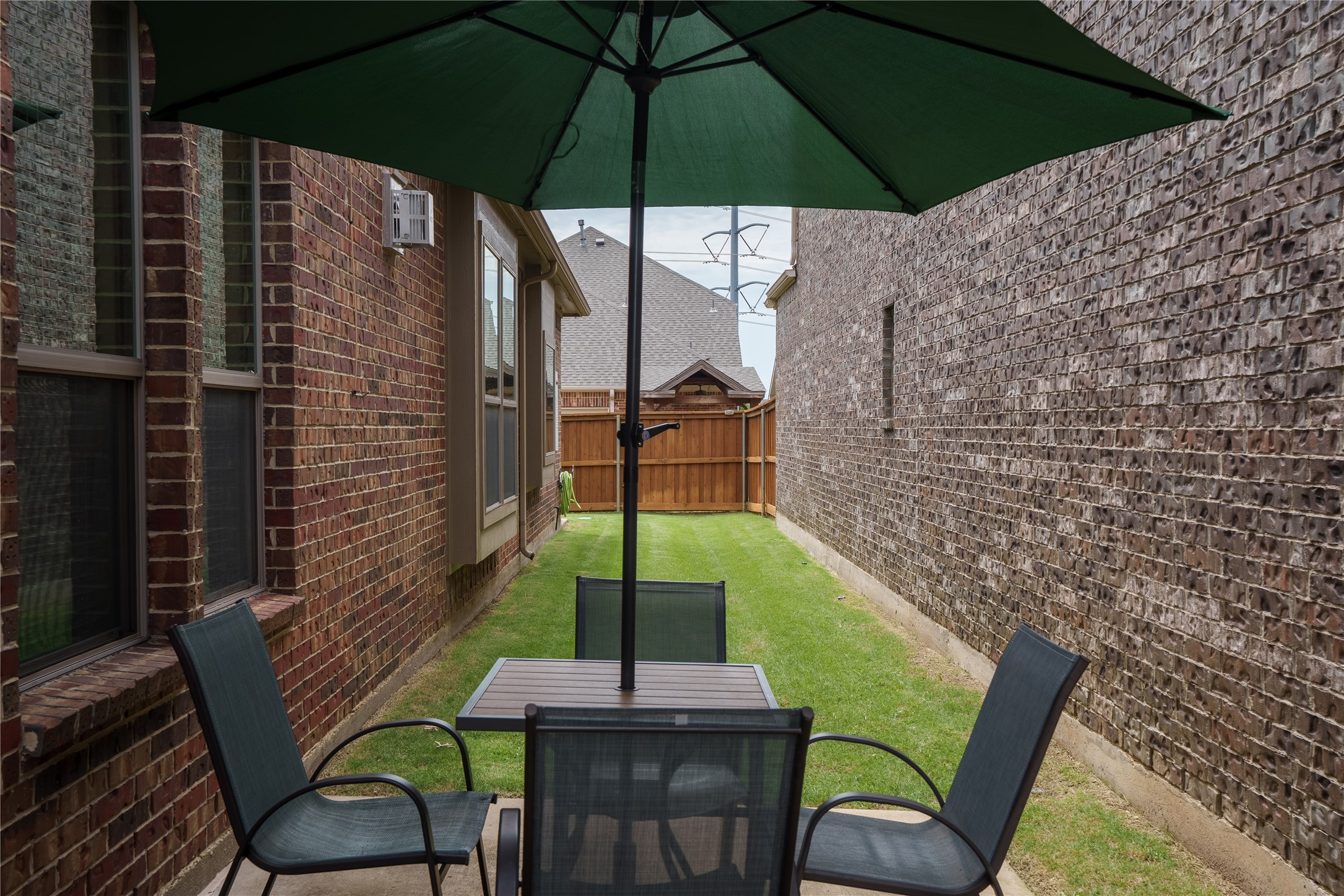 6928 Sarria Grand Prairie TX 75054