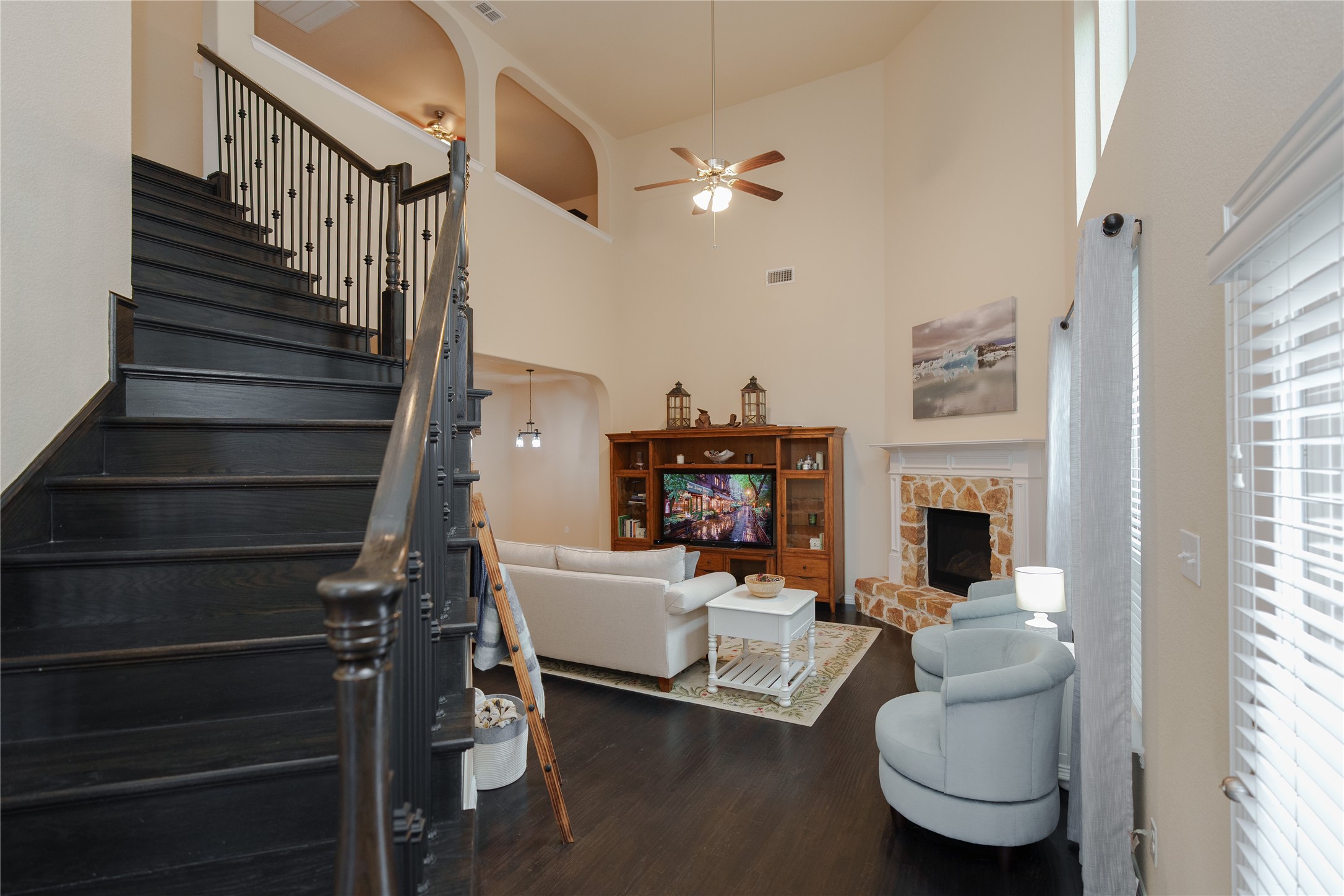 6928 Sarria Grand Prairie TX 75054