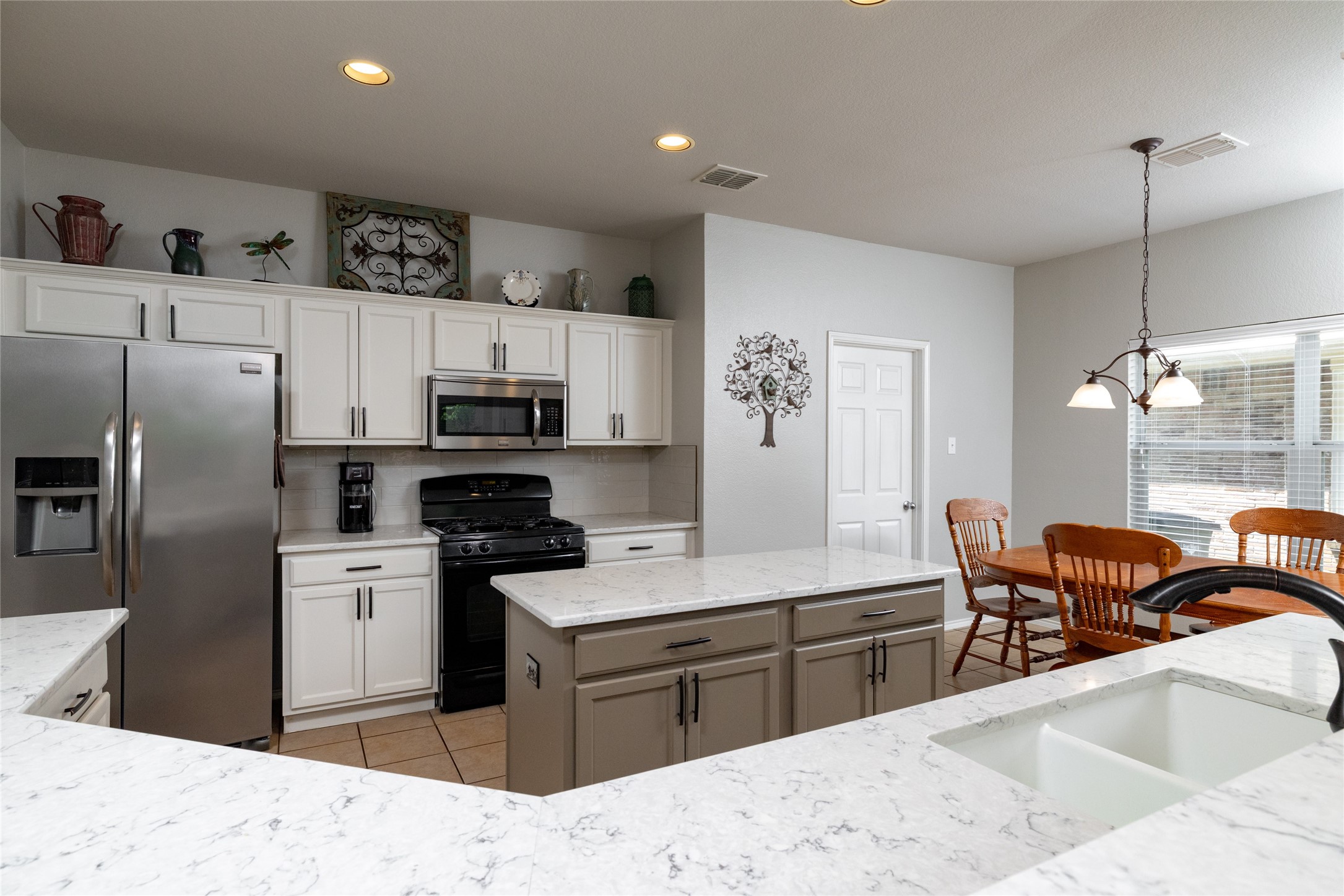 3957 Ringdove Way Fort Worth TX 76262