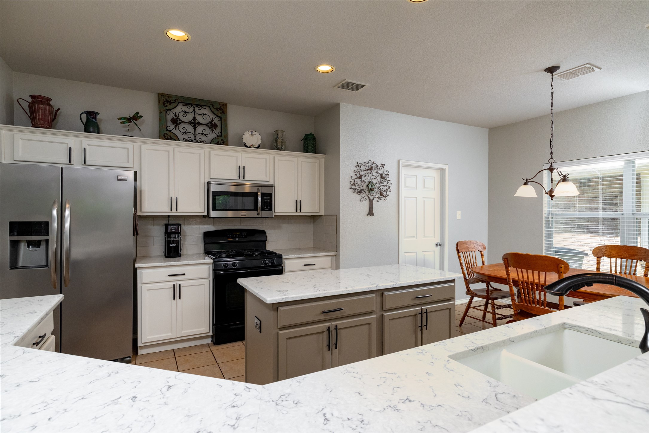 3957 Ringdove Way Fort Worth TX 76262