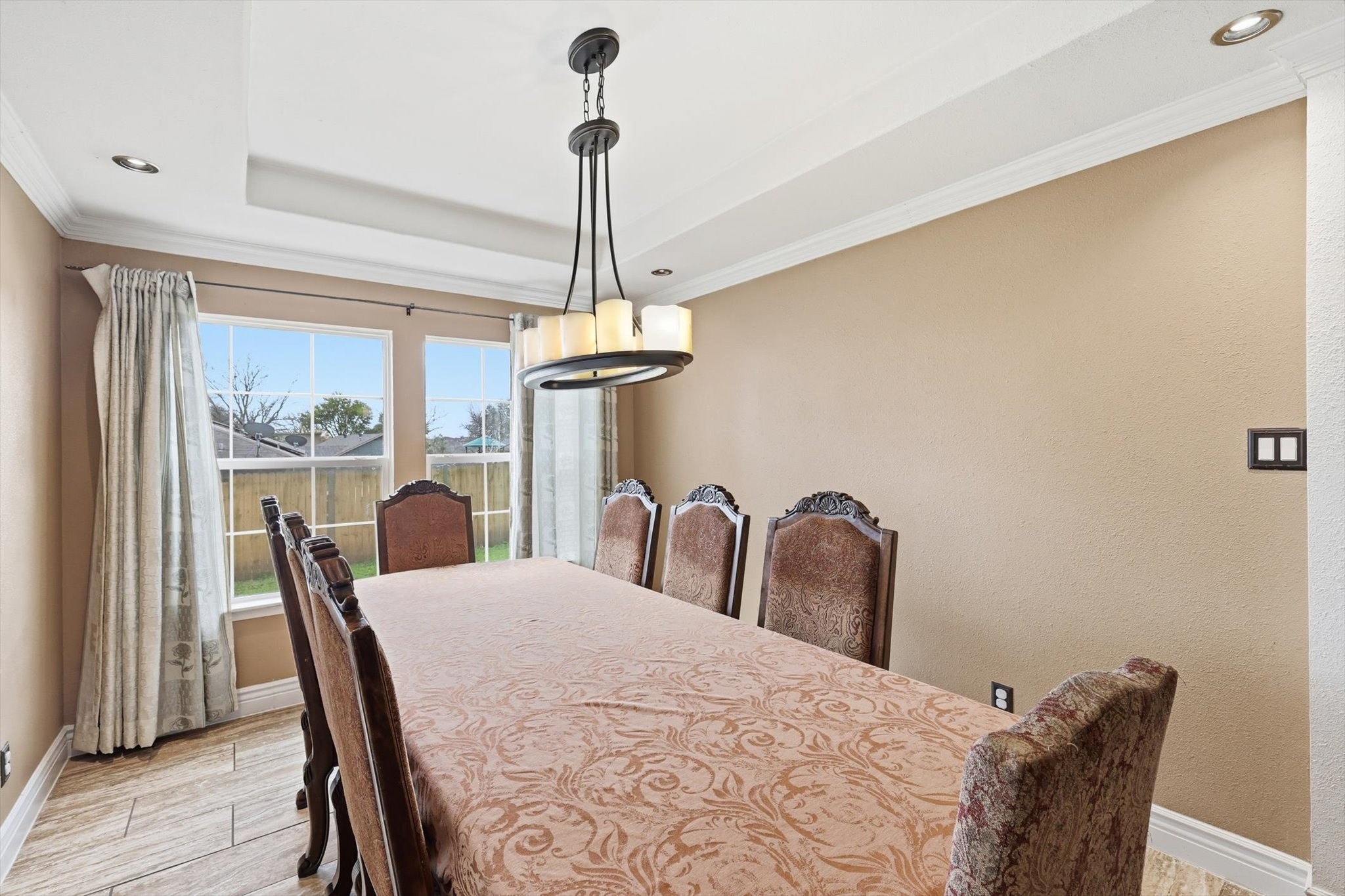 433 Overcrest Drive Benbrook TX 76126