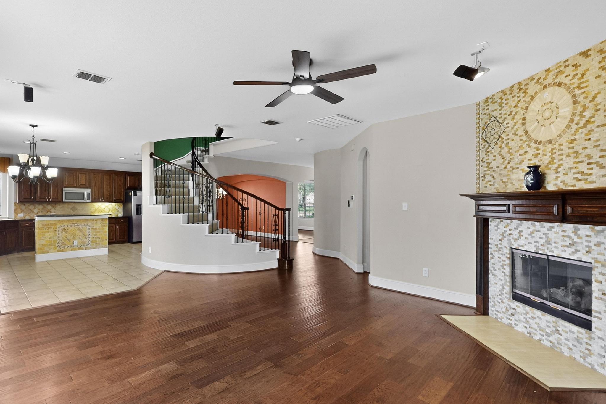 1343 Valley Vista Drive Irving TX 75063