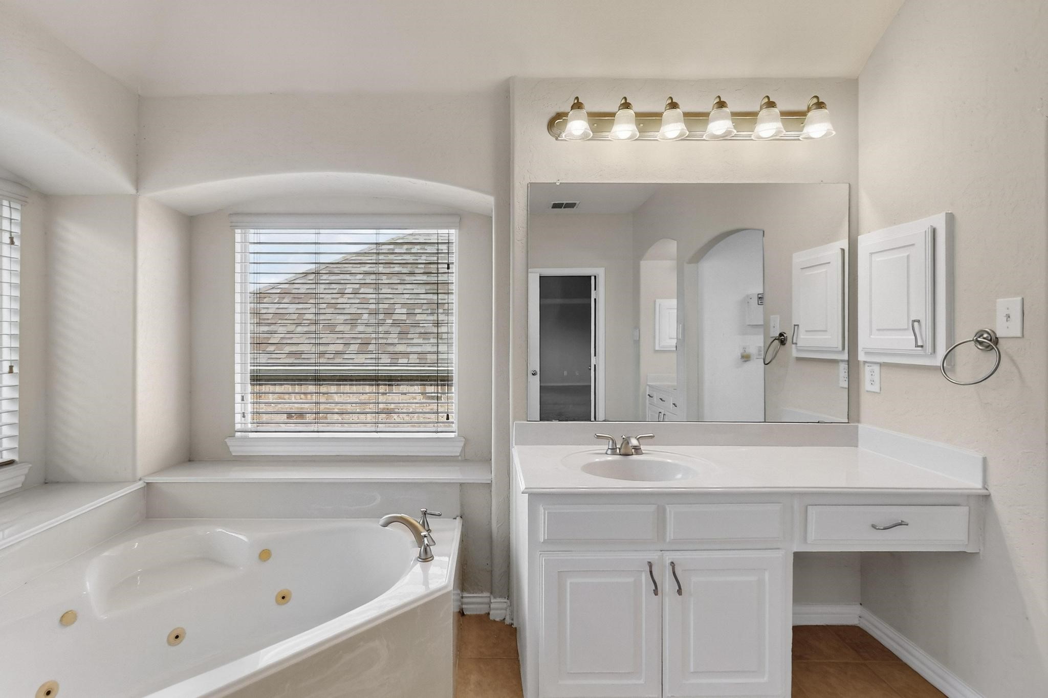 1343 Valley Vista Drive Irving TX 75063