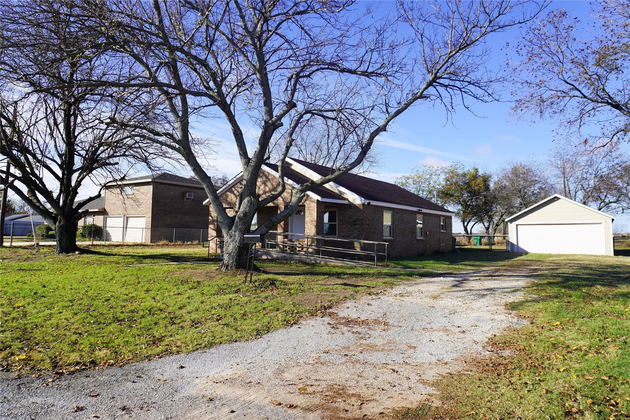 7498 State Highway 175 Montague TX 76251
