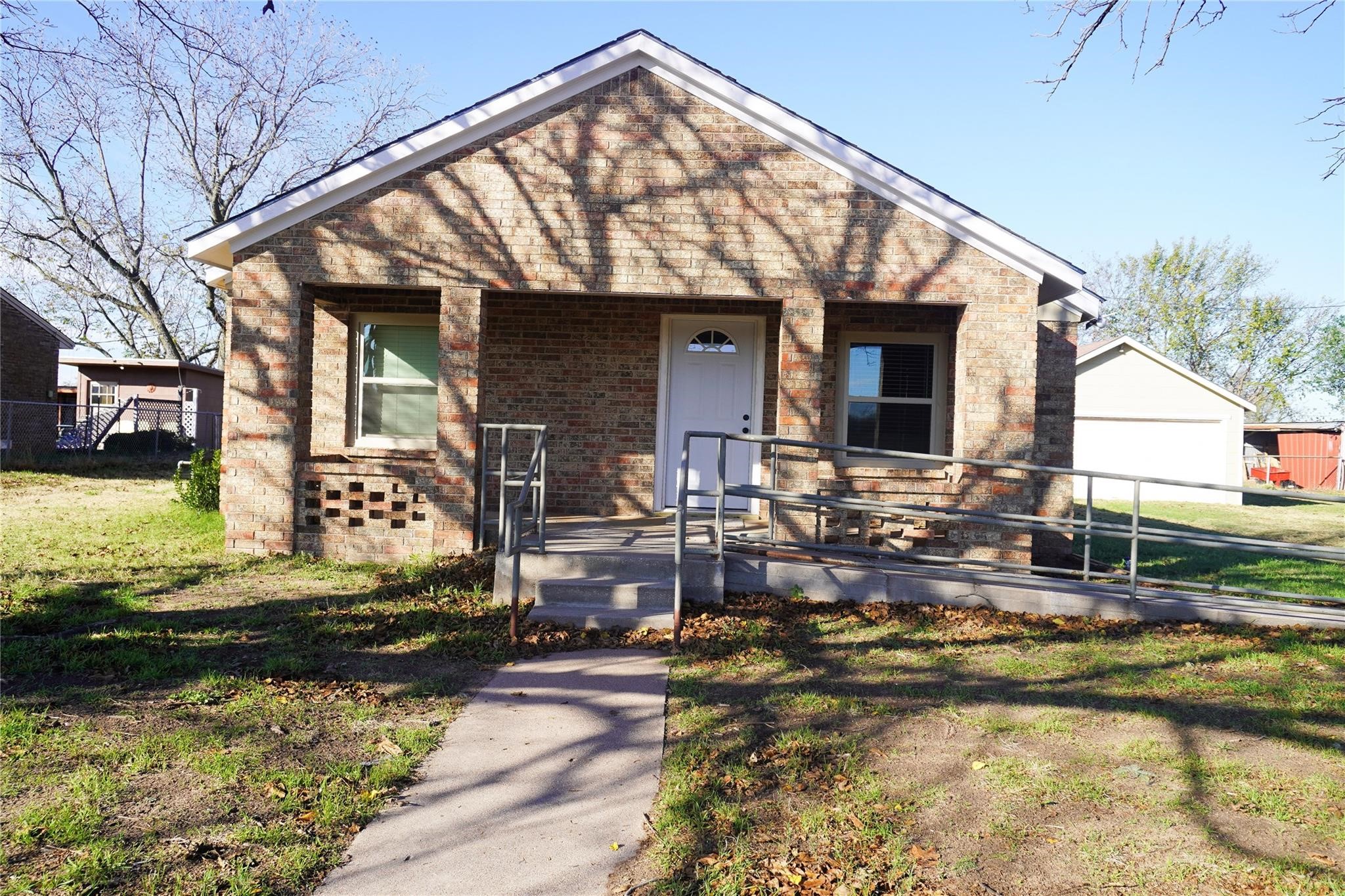 7498 State Highway 175 Montague TX 76251
