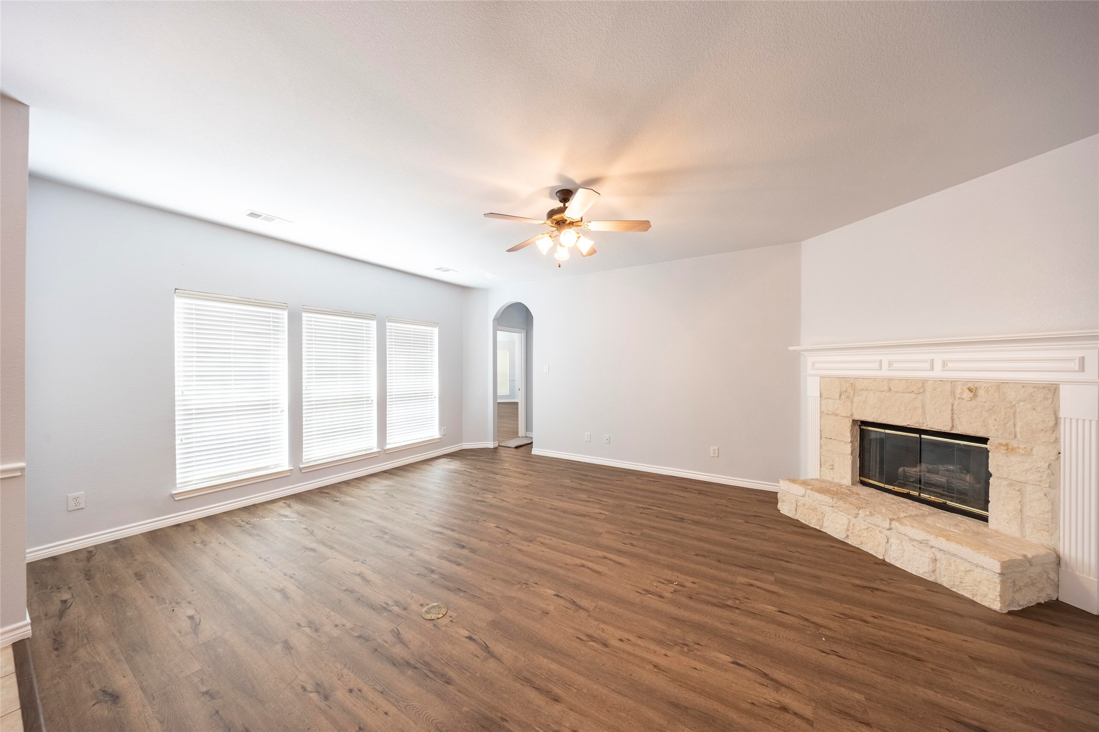 10706 Saint Annes Drive Rowlett TX 75089
