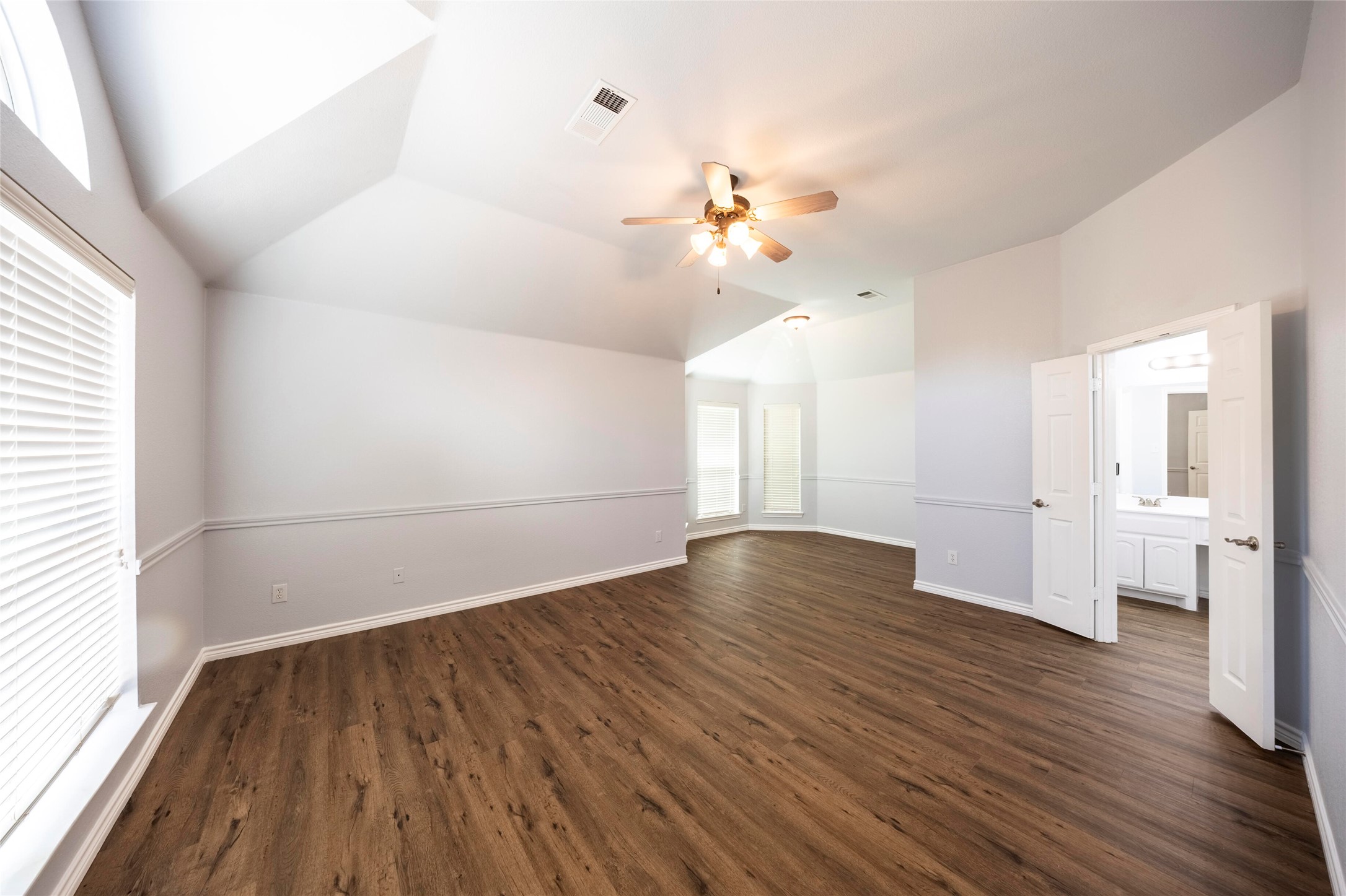 10706 Saint Annes Drive Rowlett TX 75089