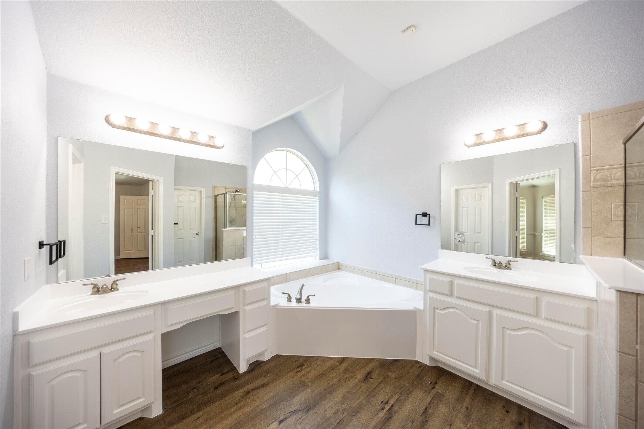 10706 Saint Annes Drive Rowlett TX 75089
