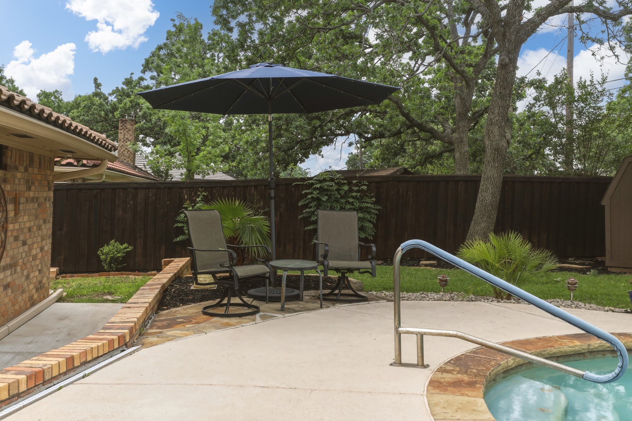 3009 Shenandoah Drive Bedford TX 76021