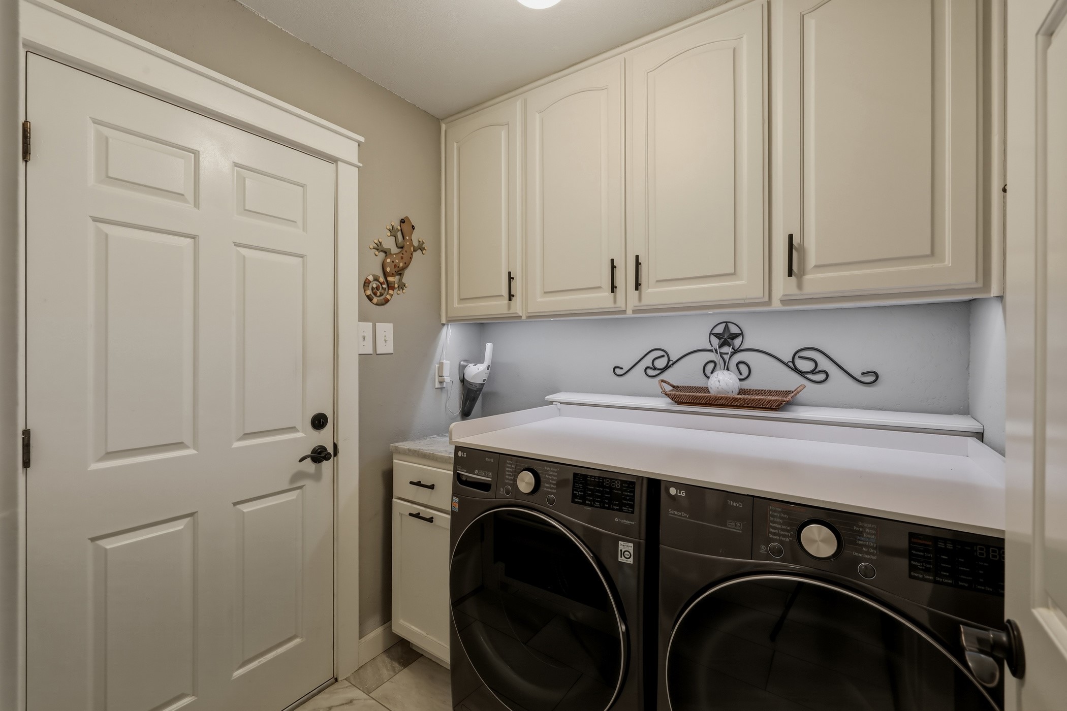 3009 Shenandoah Drive Bedford TX 76021