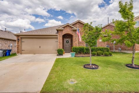 2105 Meadow Park Drive Princeton TX 75407