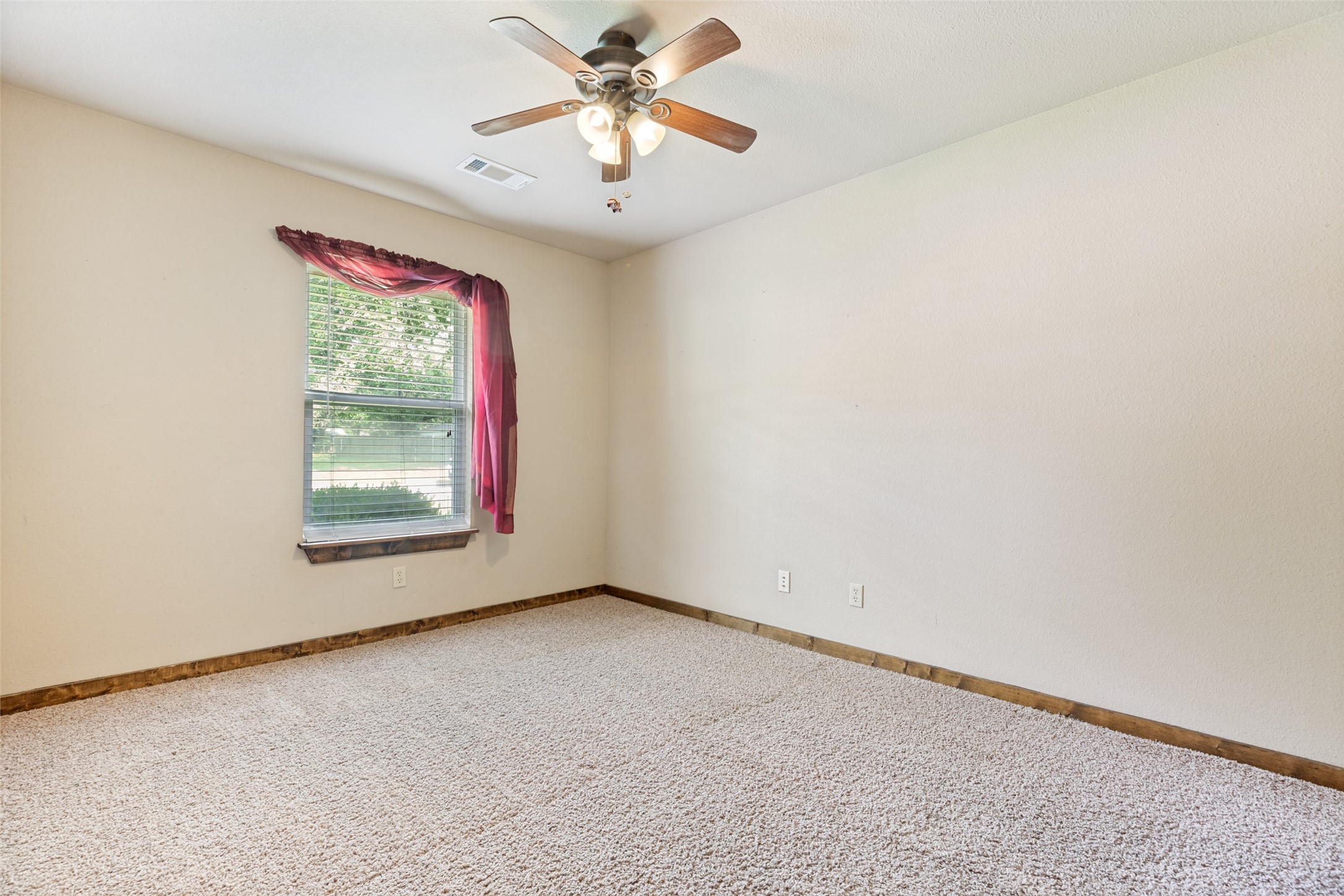 105 Pecan Street Whitesboro TX 76273