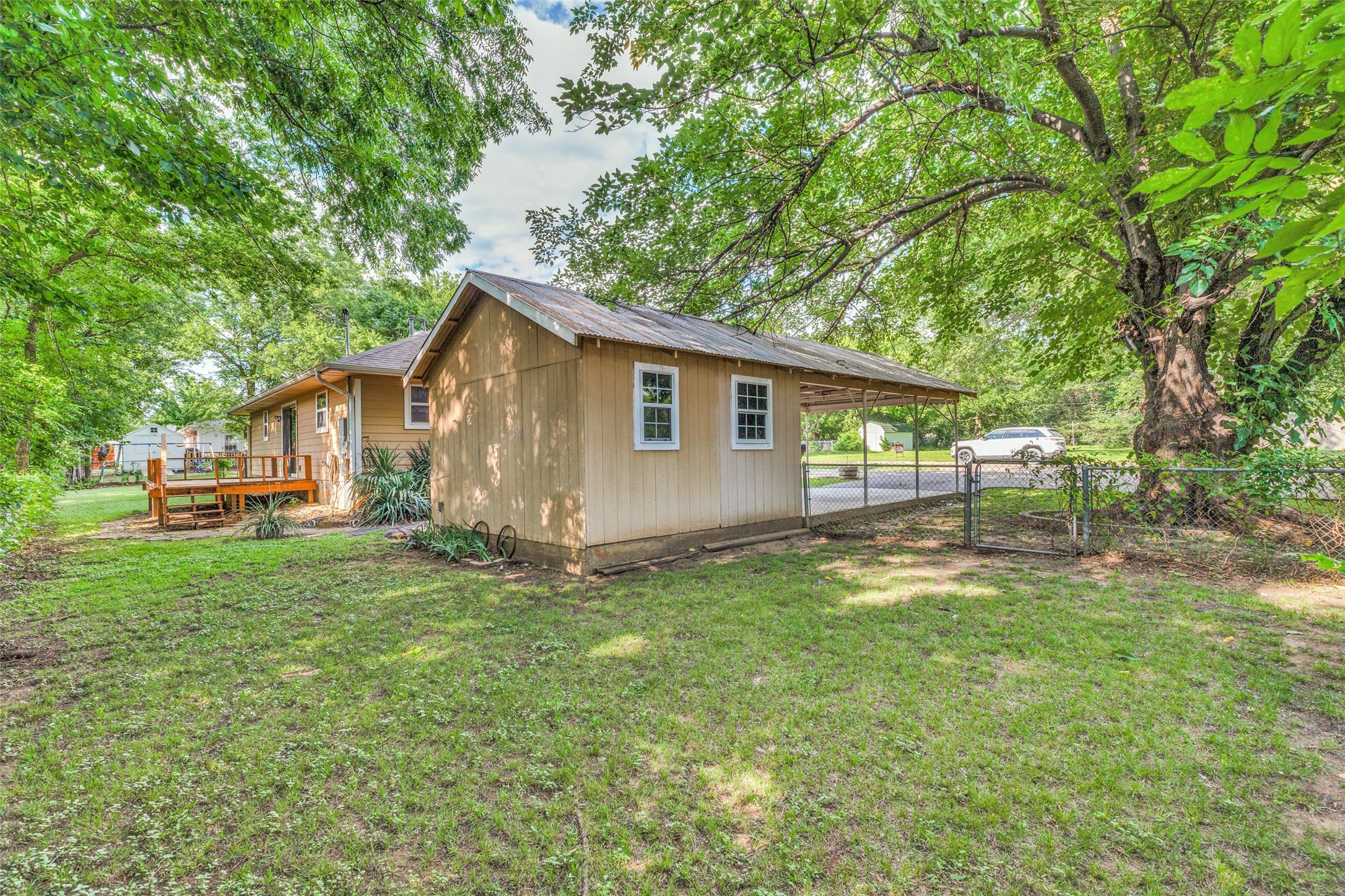 105 Pecan Street Whitesboro TX 76273