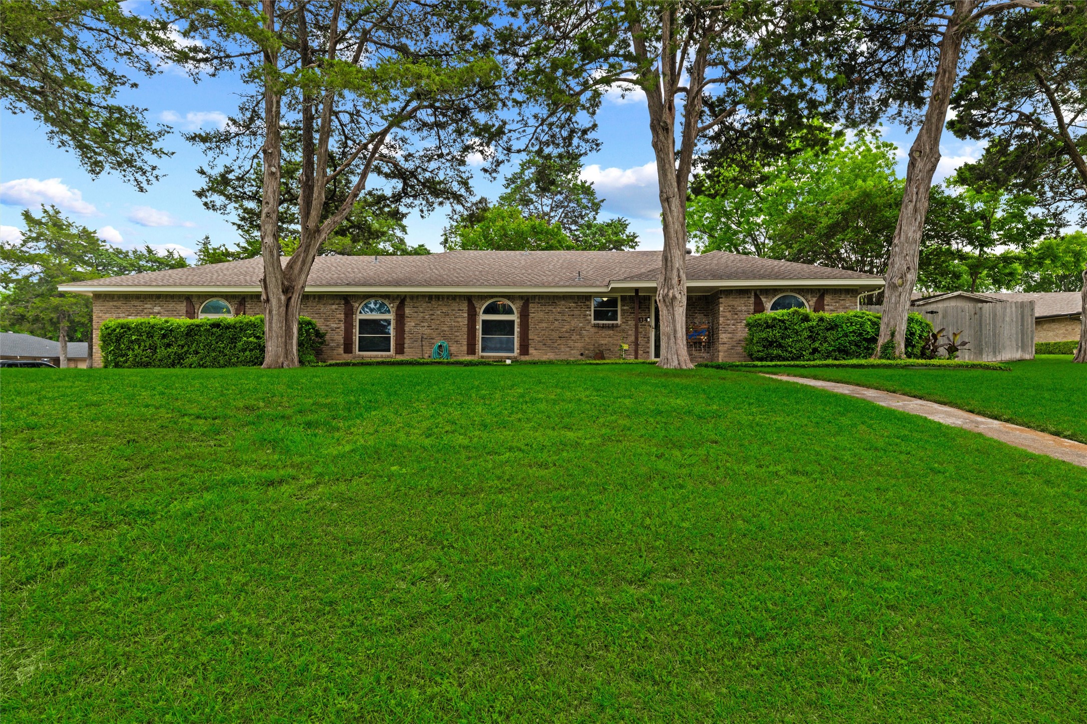 414 Ridgewood Drive Desoto TX 75115
