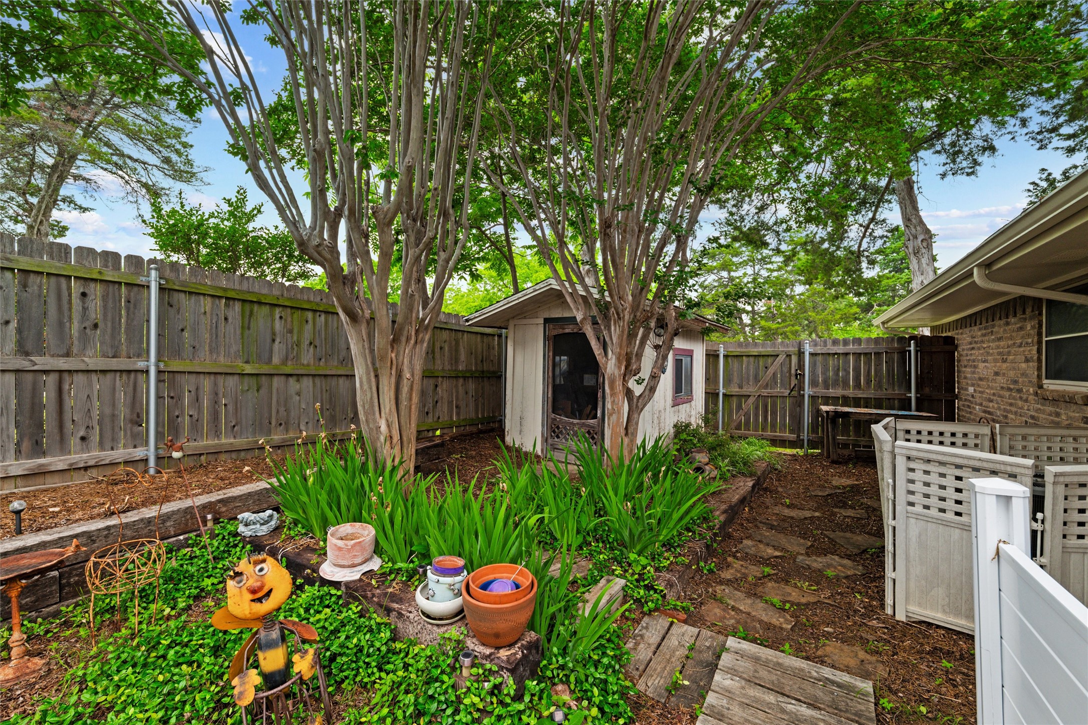 414 Ridgewood Drive Desoto TX 75115