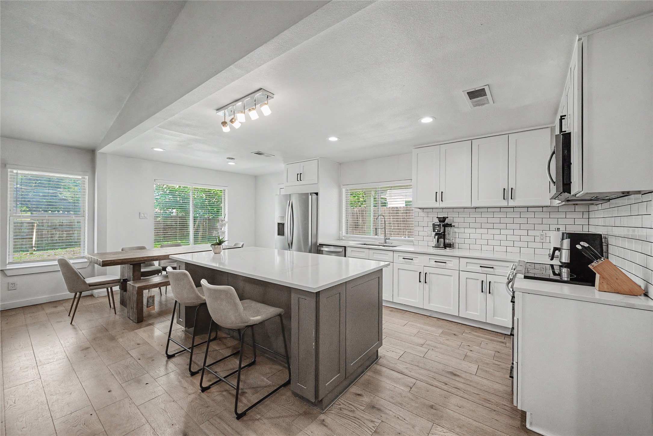 2034 Cedarwood Drive Carrollton TX 75007