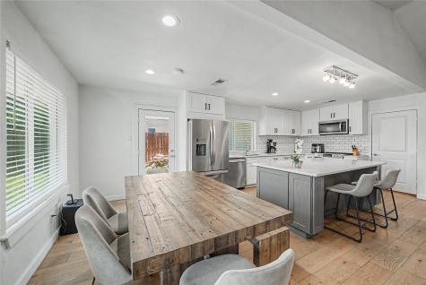 2034 Cedarwood Drive Carrollton TX 75007