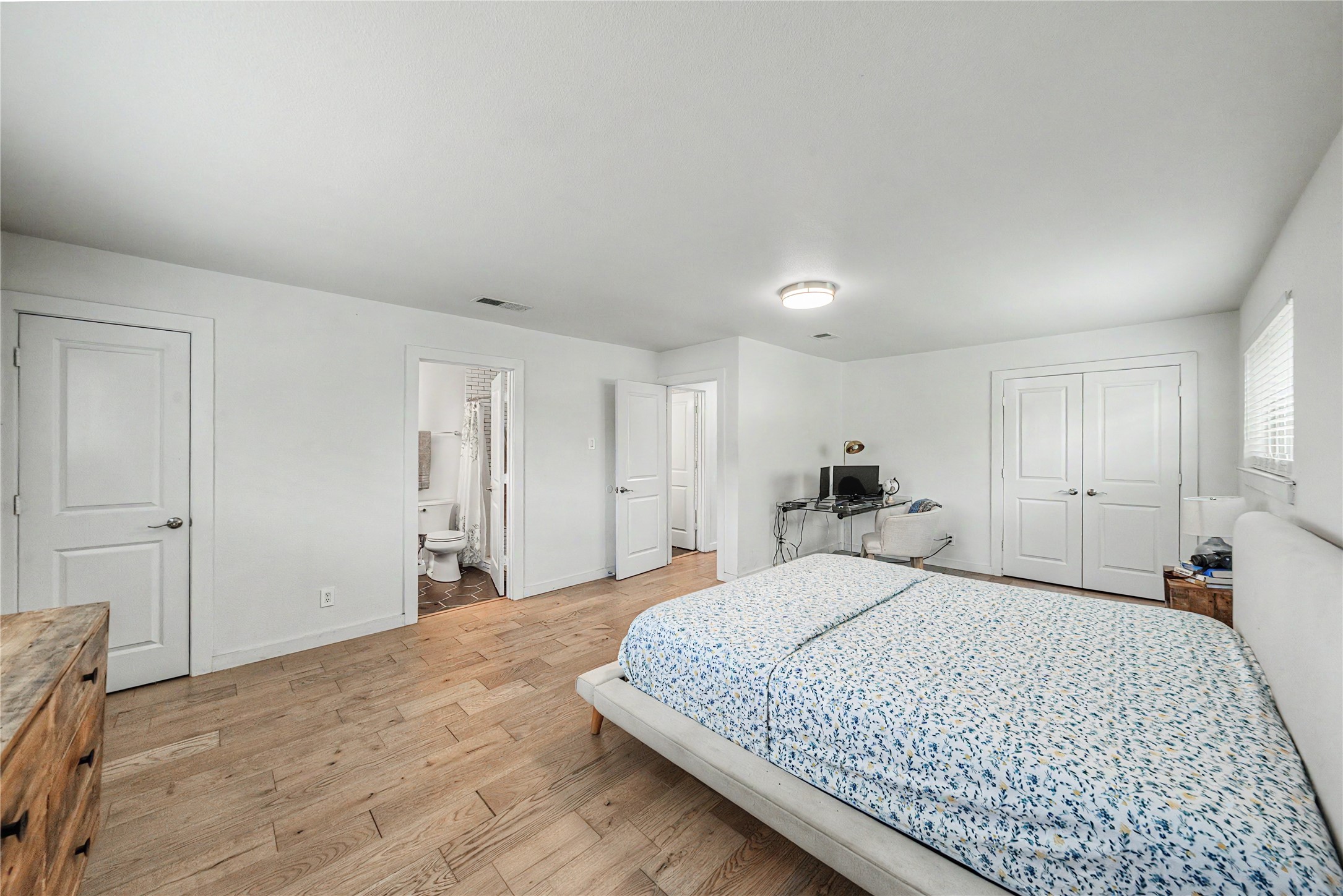 2034 Cedarwood Drive Carrollton TX 75007