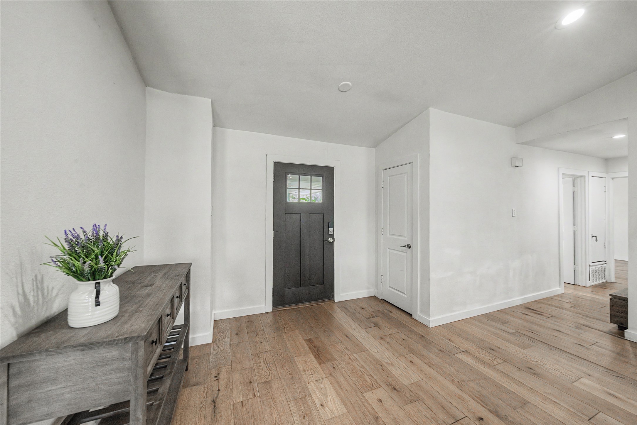 2034 Cedarwood Drive Carrollton TX 75007