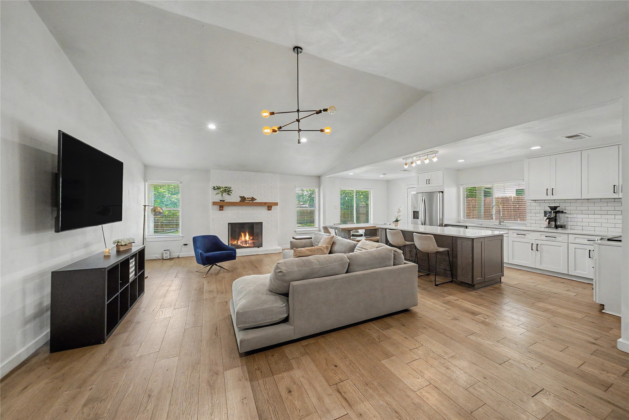2034 Cedarwood Drive Carrollton TX 75007