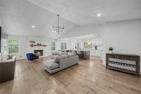 2034 Cedarwood Drive Carrollton TX 75007