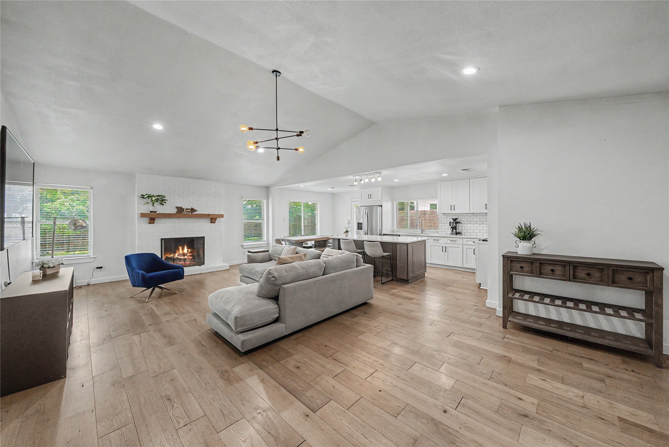 2034 Cedarwood Drive Carrollton TX 75007