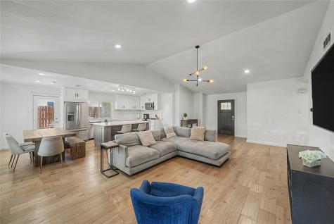 2034 Cedarwood Drive Carrollton TX 75007