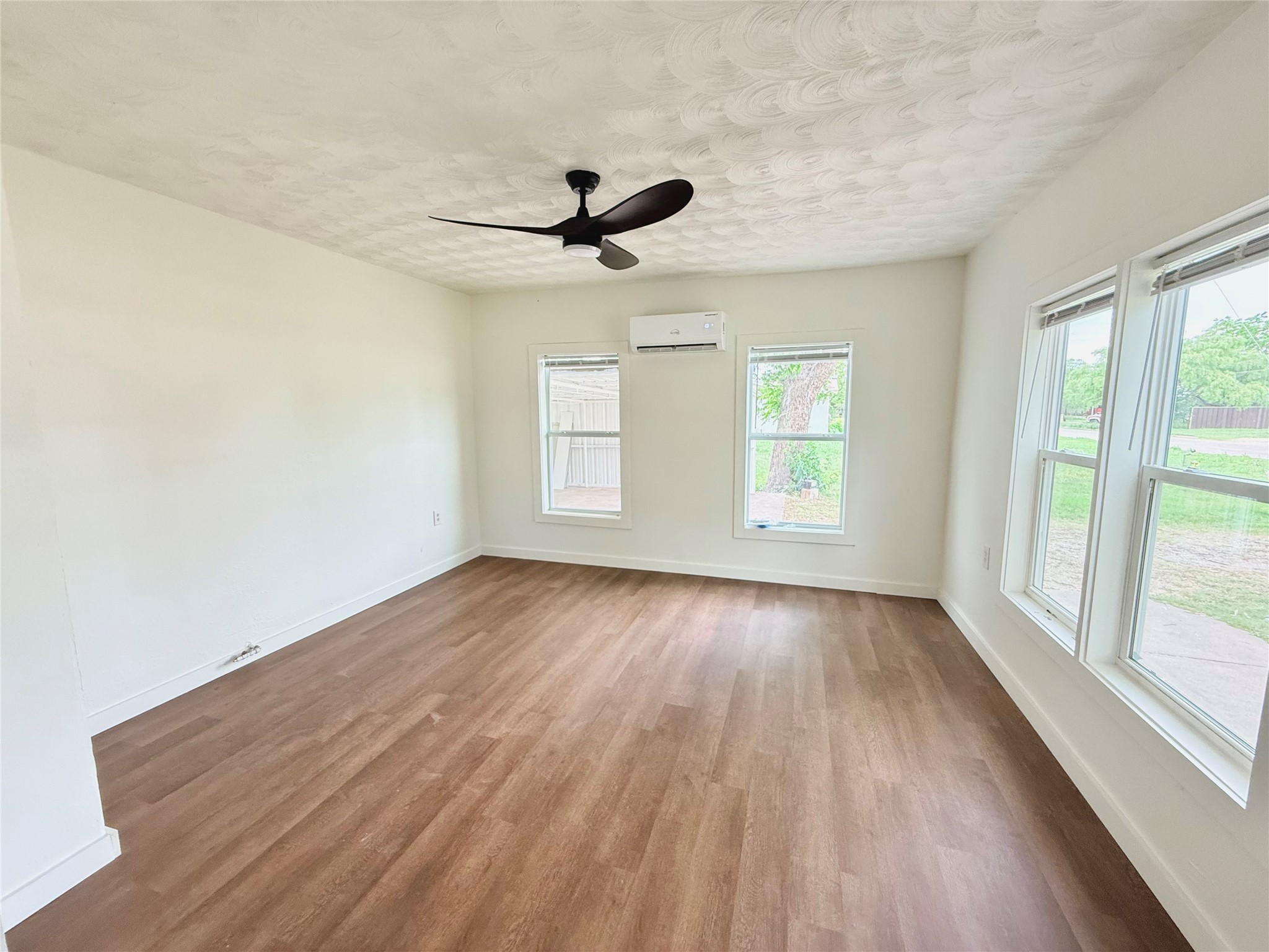 610 5th Street Hawley TX 79525