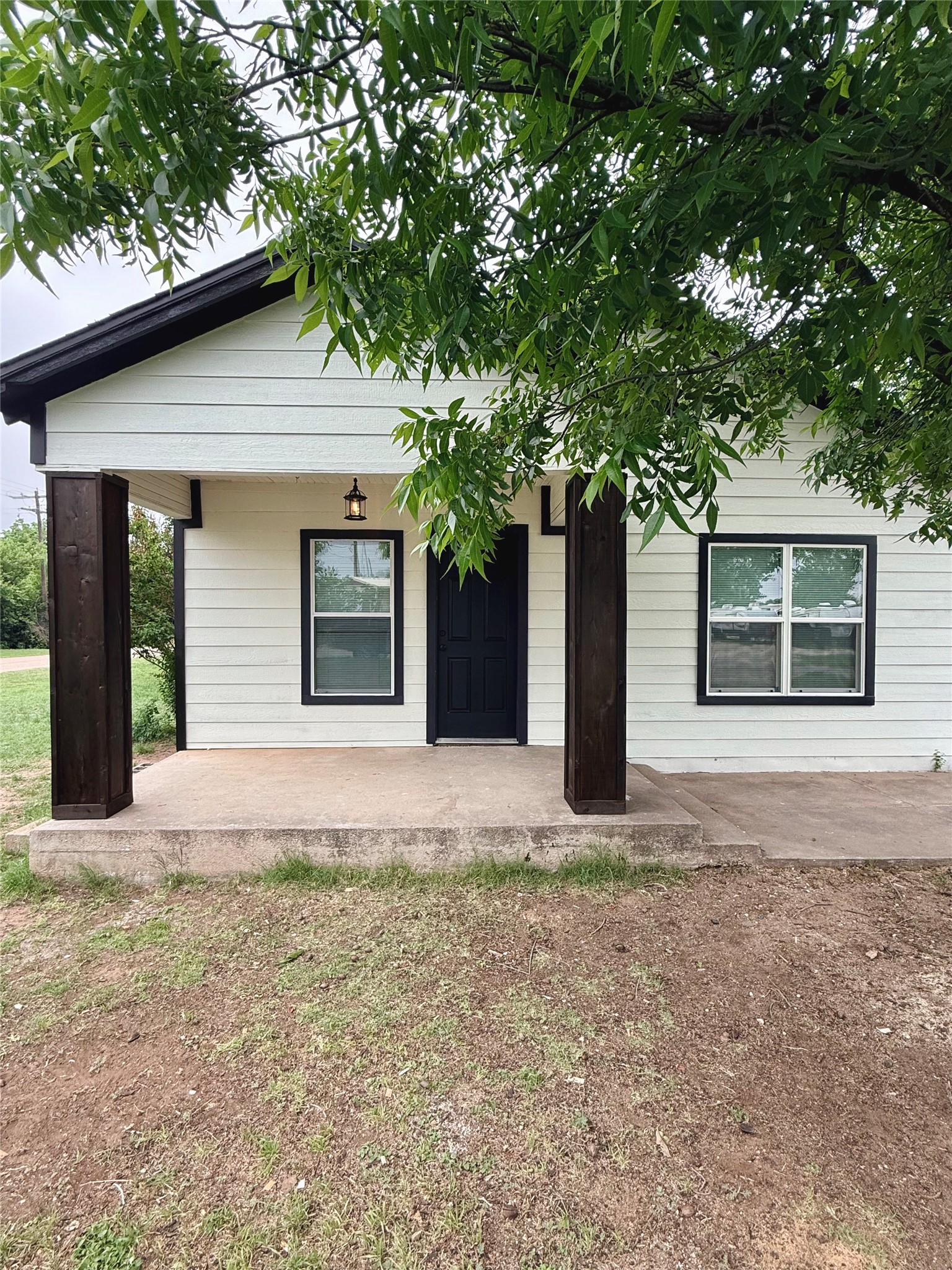 610 5th Street Hawley TX 79525