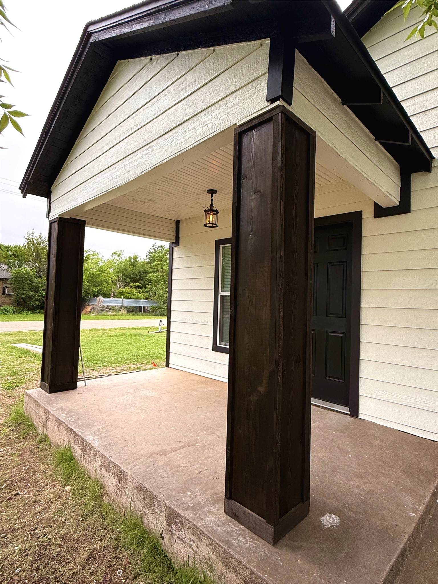 610 5th Street Hawley TX 79525