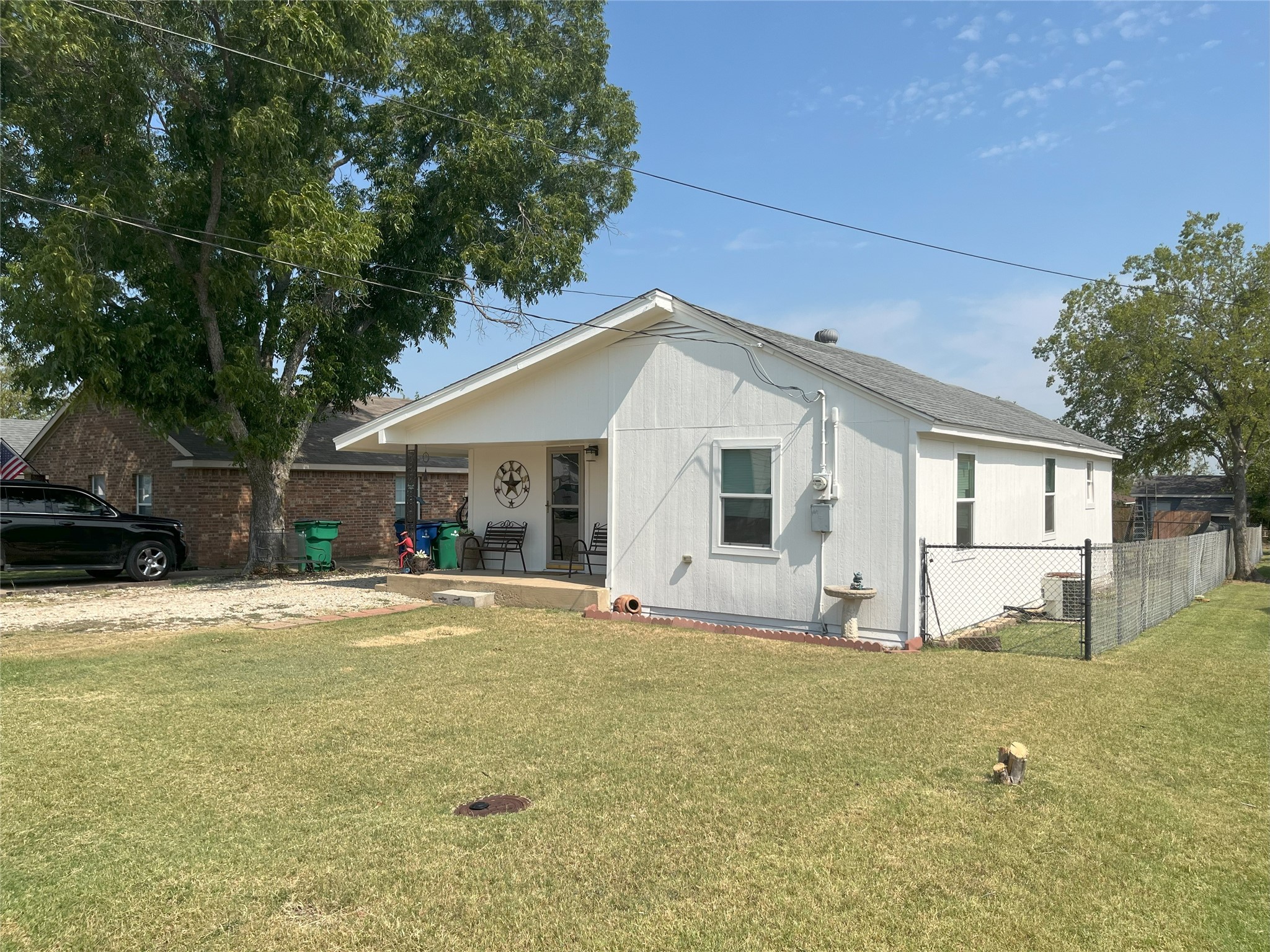 407 W Maple Street Celina TX 75009