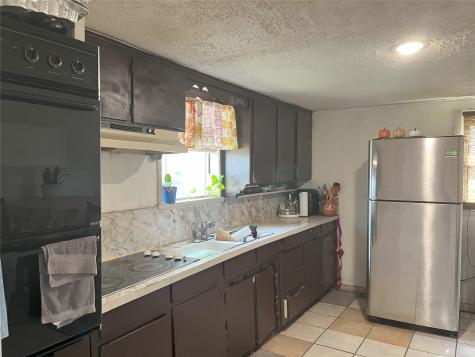 407 W Maple Street Celina TX 75009