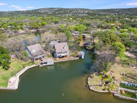 1332 S Lakeside Drive Burnet TX 78611
